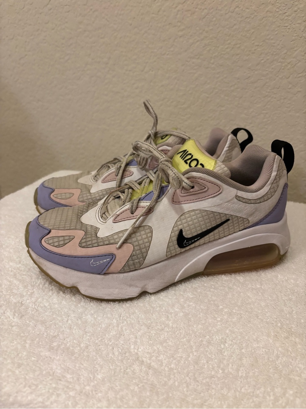 Nike Air Max 200 SE Women’s Multi-Color Sneakers Size 7